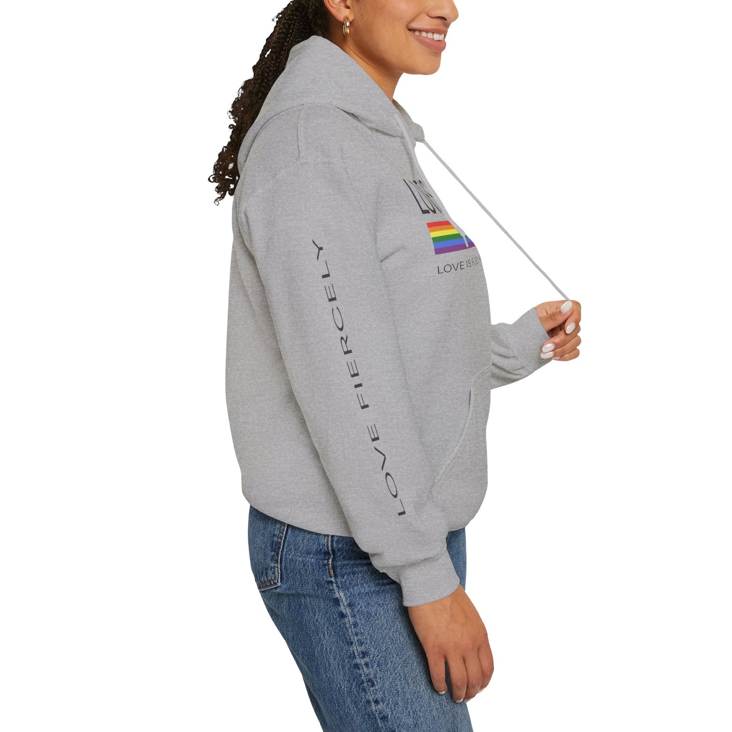 Love is love Heavy Blend™ Hooded Sweatshirt