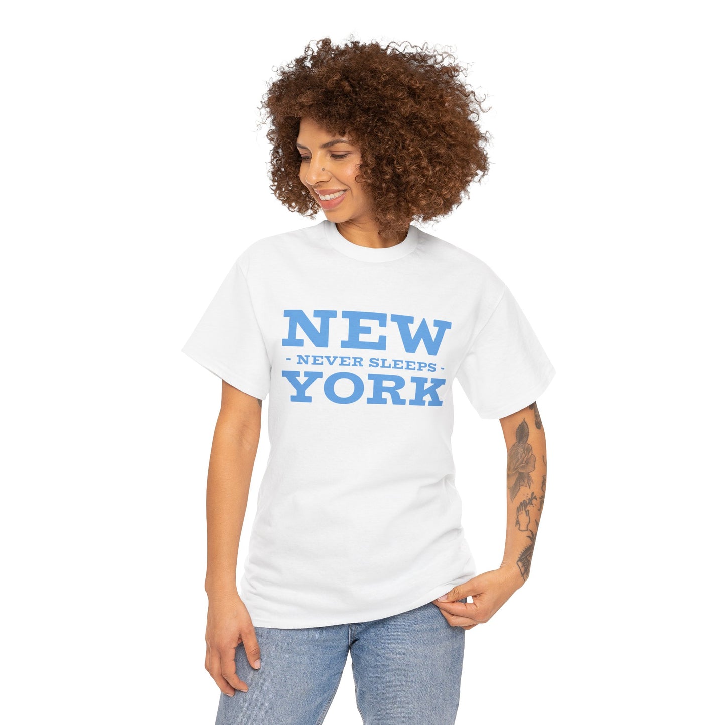 New York Never Sleeps T-Shirt - Unisex Heavy Cotton Tee