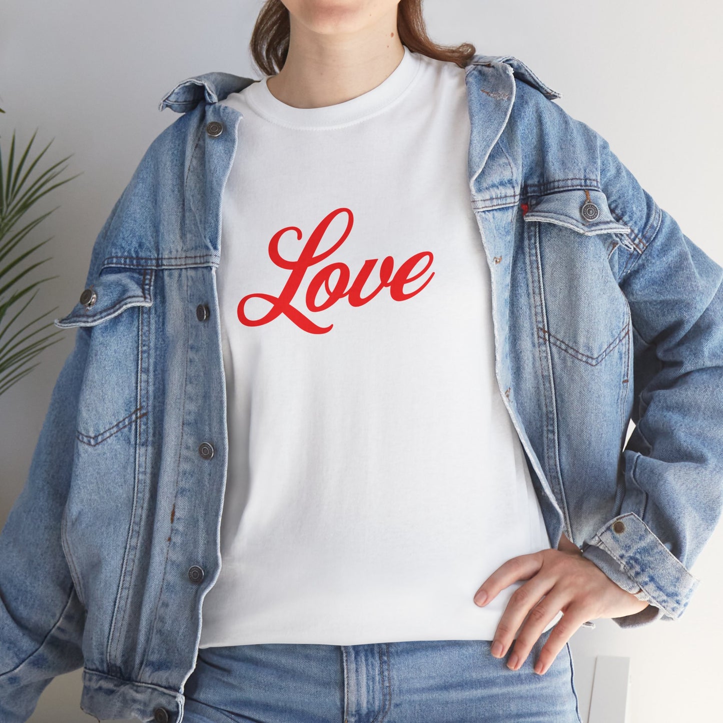 Minimal Love Graphic Tee — Simple Heart Design for Everyday Wear