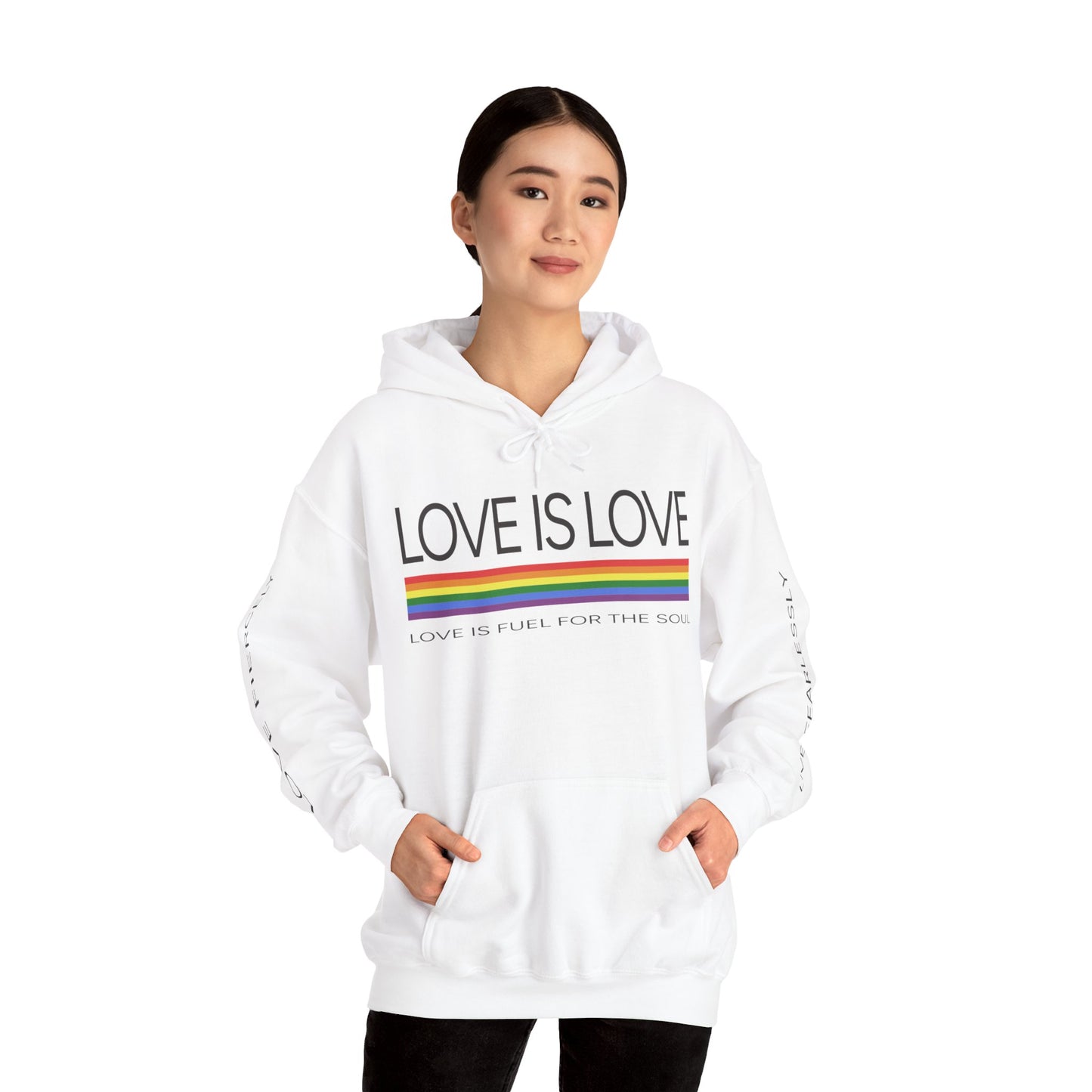 Love is love Heavy Blend™ Hooded Sweatshirt