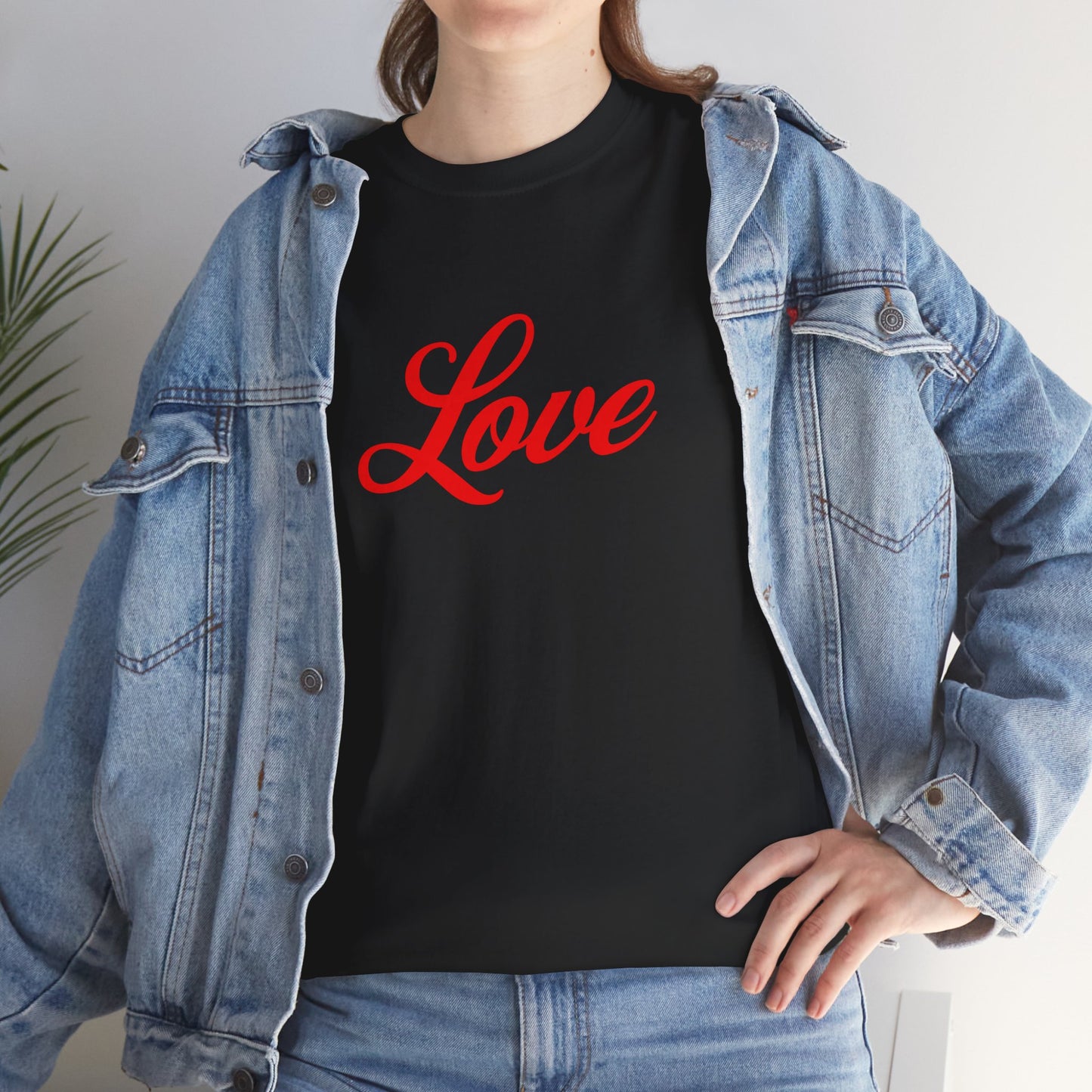 Minimal Love Graphic Tee — Simple Heart Design for Everyday Wear
